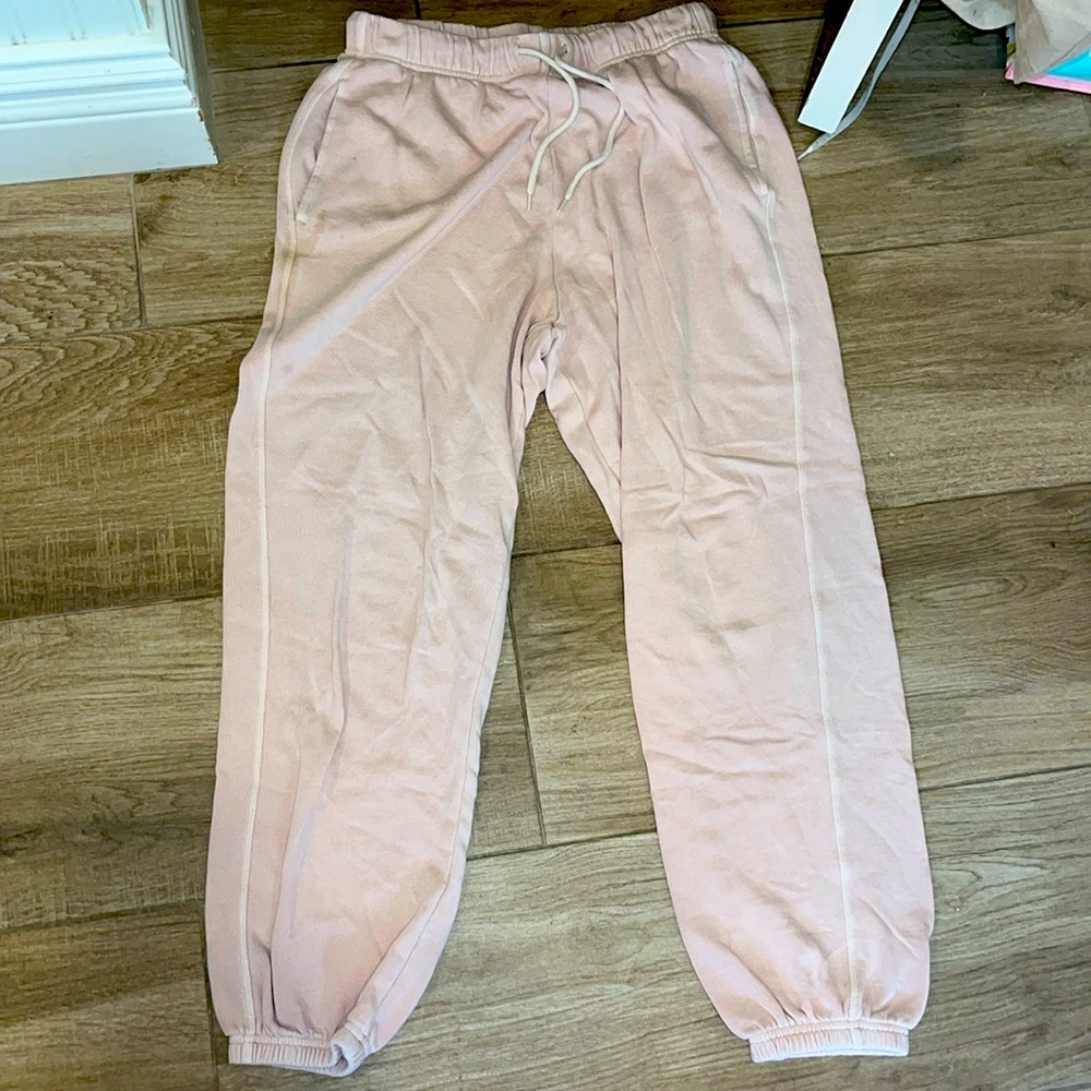 pink sweatpants